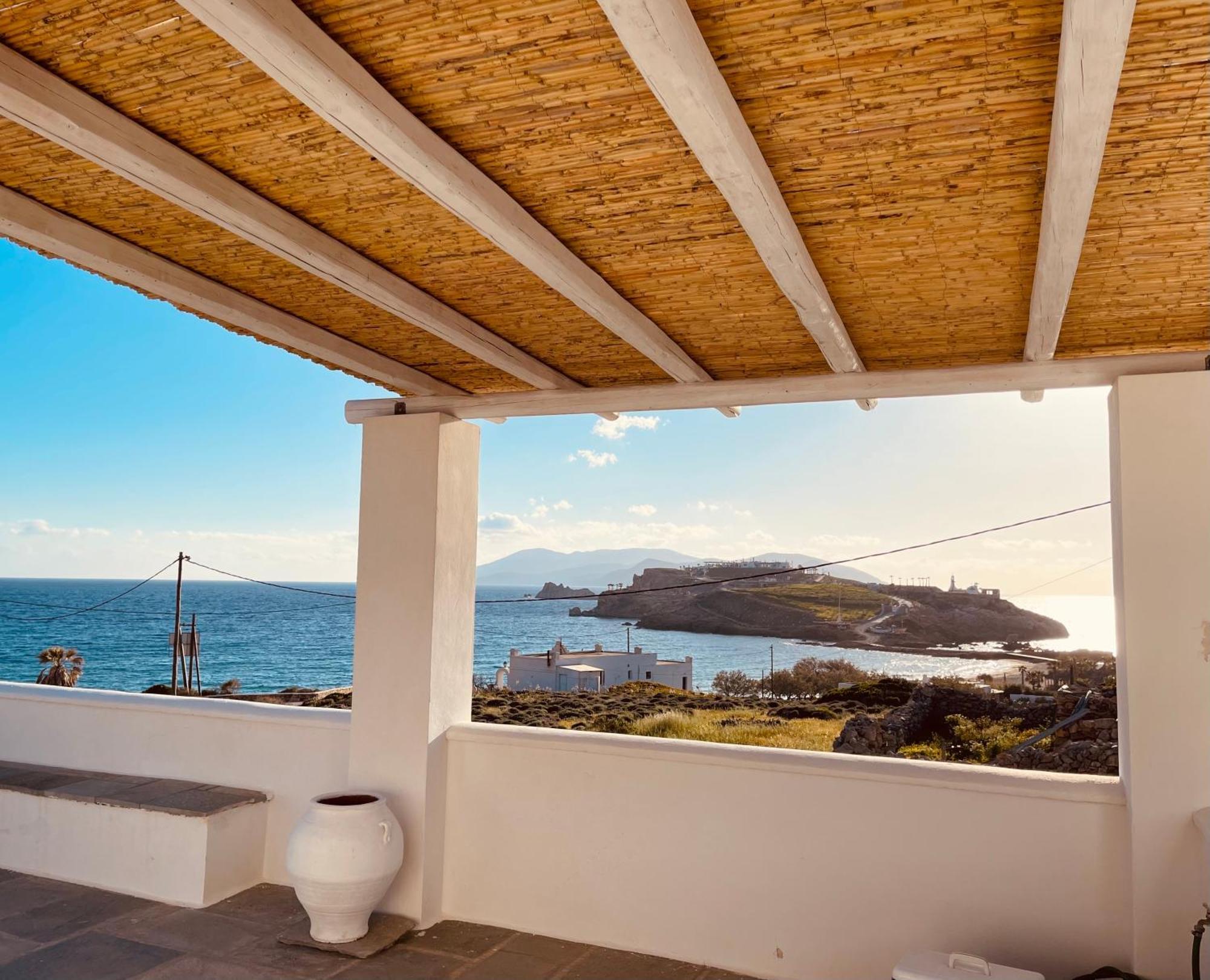 Iosub Houses & Studios - Amazing View Studio In Koumbara Tzamaria Bagian luar foto